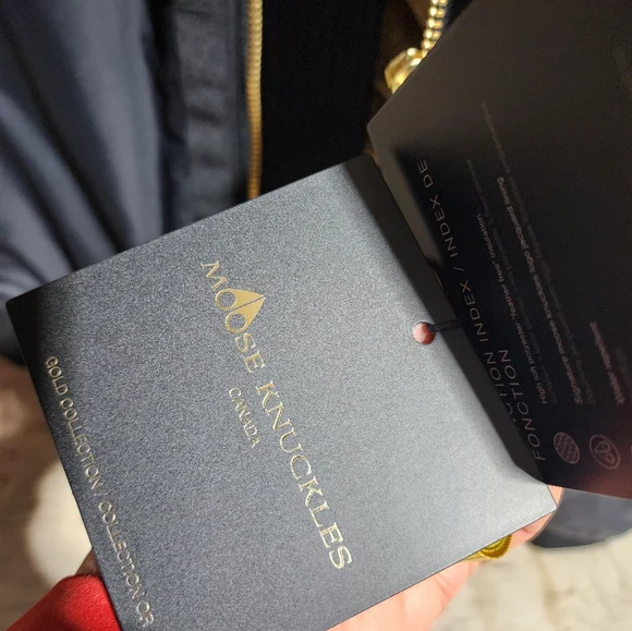 Moose Knuckles Black Puffer Jacket Gold Series. Brand NEW!!!